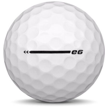 Der Golfball Bridgestone E6 im Jahresmodell 2024.
