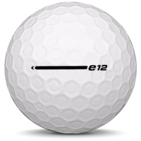 Der Golfball Bridgestone E12 Contact im Jahresmodell 2024.